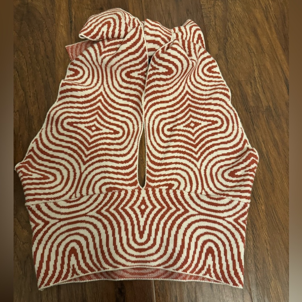 Urban outfitters crop top